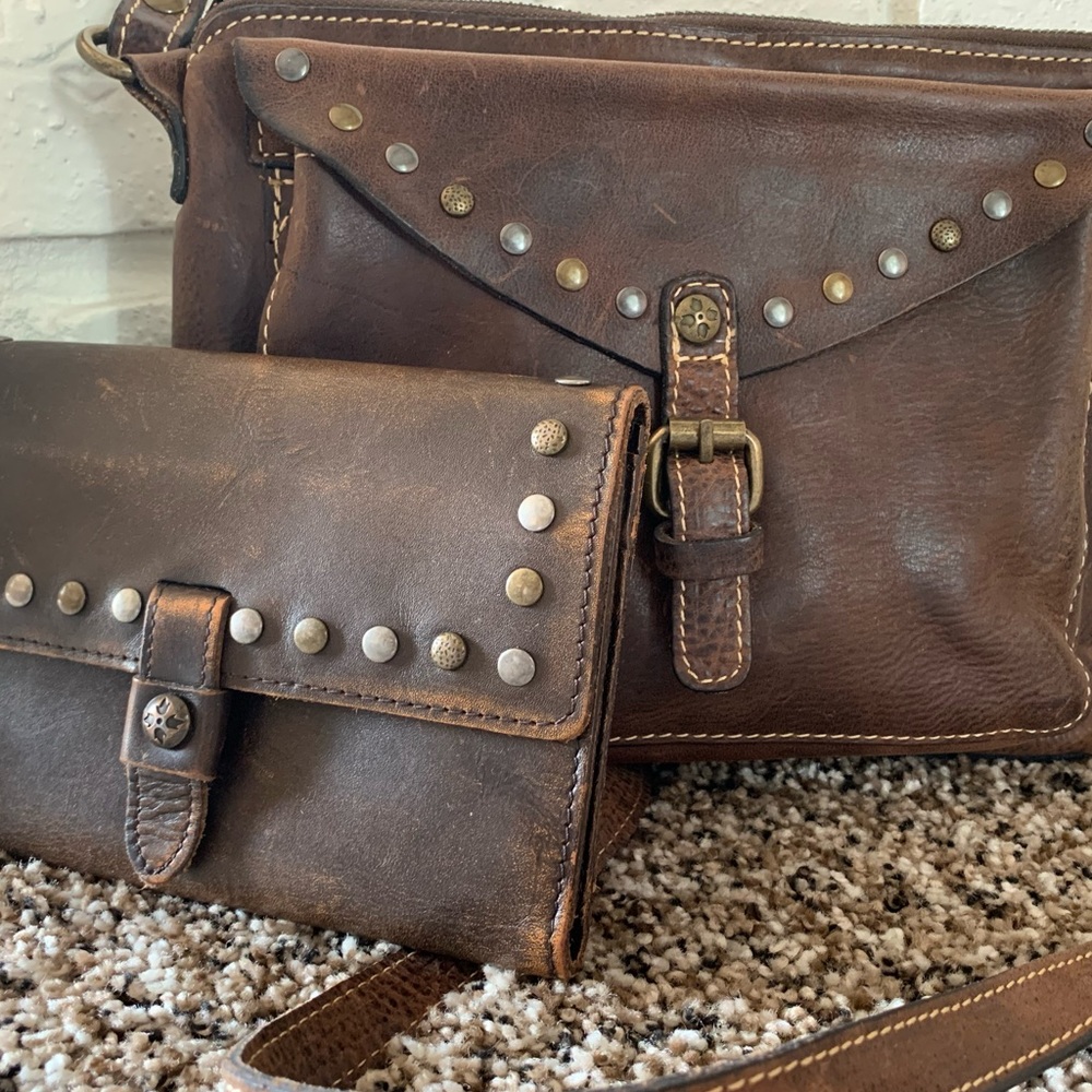 Patricia Nash Avellino Handbag & Colli Wallet🌻